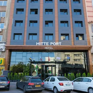 **** Hotel Mitte Port Turquia